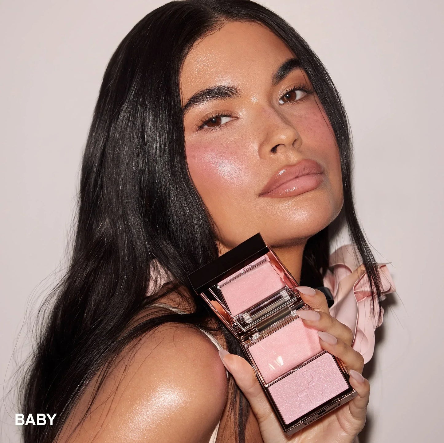 Patrick Ta Major Glow Crème & Powder Light Reflecting Translucent Highlighter Duo - Patrick Ta - Face Makeup - Baby - Wylde Grey