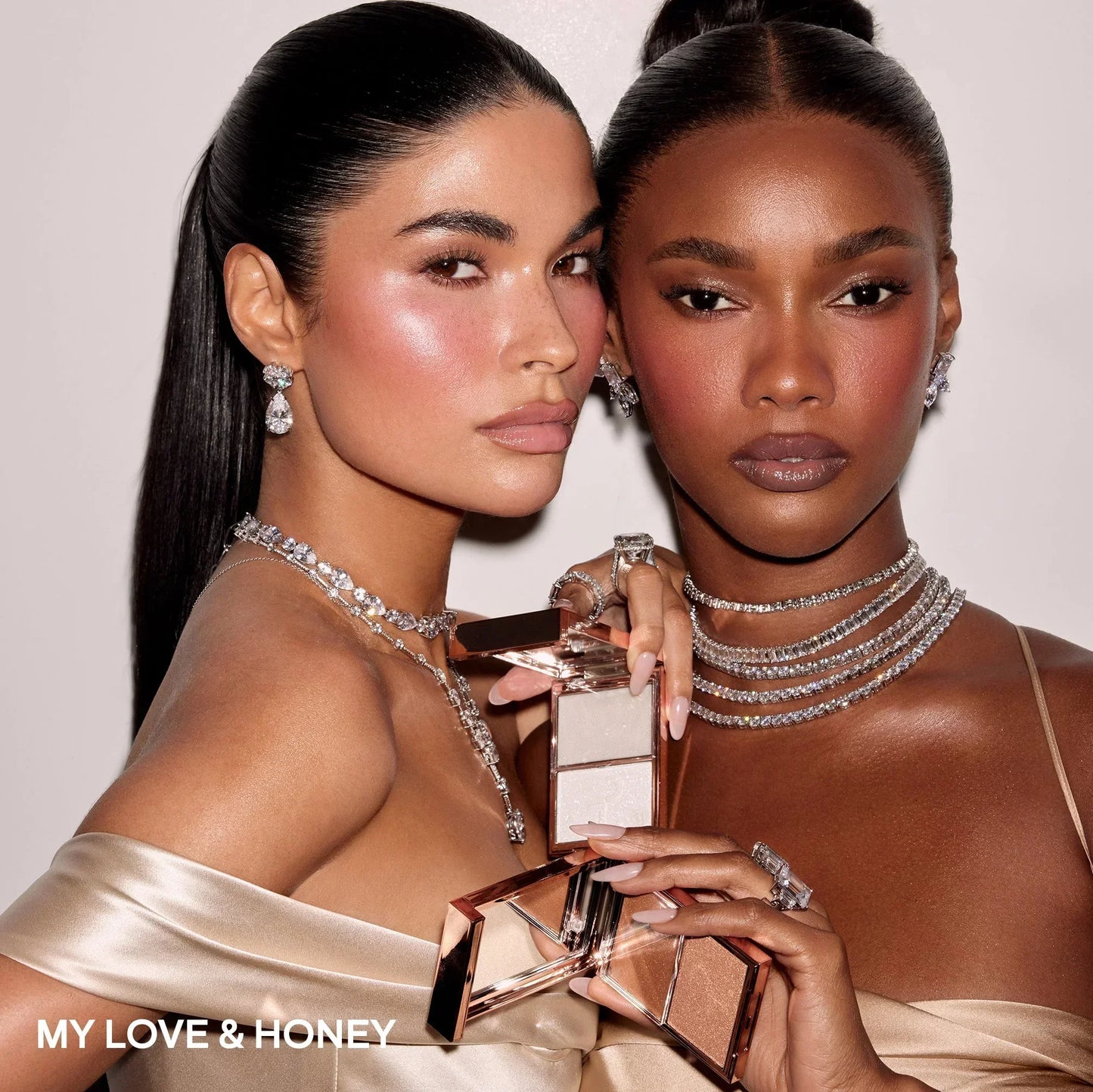 Patrick Ta Major Glow Crème & Powder Light Reflecting Translucent Highlighter Duo - Patrick Ta - Face Makeup - Baby - Wylde Grey