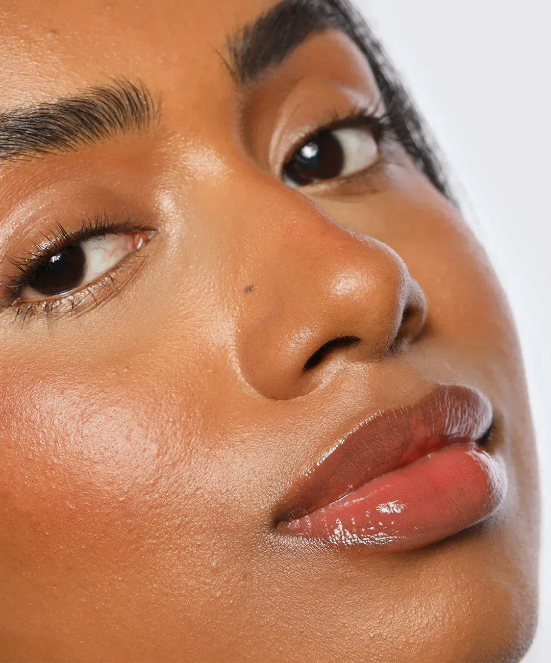 Refy Lip Gloss with Hyaluronic Acid - REFY - Lip Gloss - Topaz - Wylde Grey