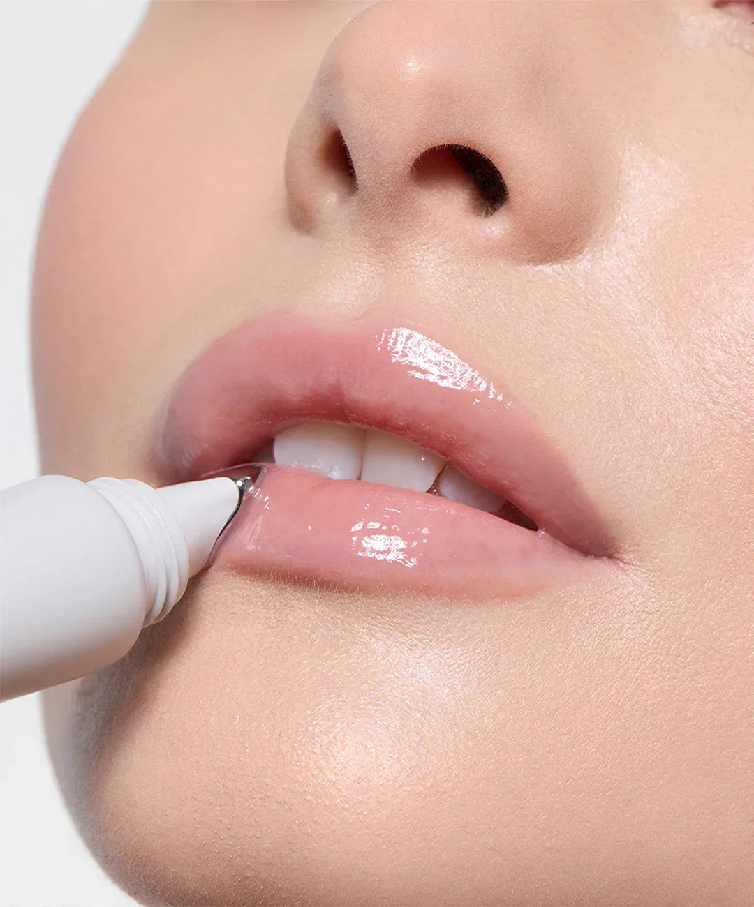 Refy Lip Gloss with Hyaluronic Acid - REFY - Lip Gloss - Topaz - Wylde Grey