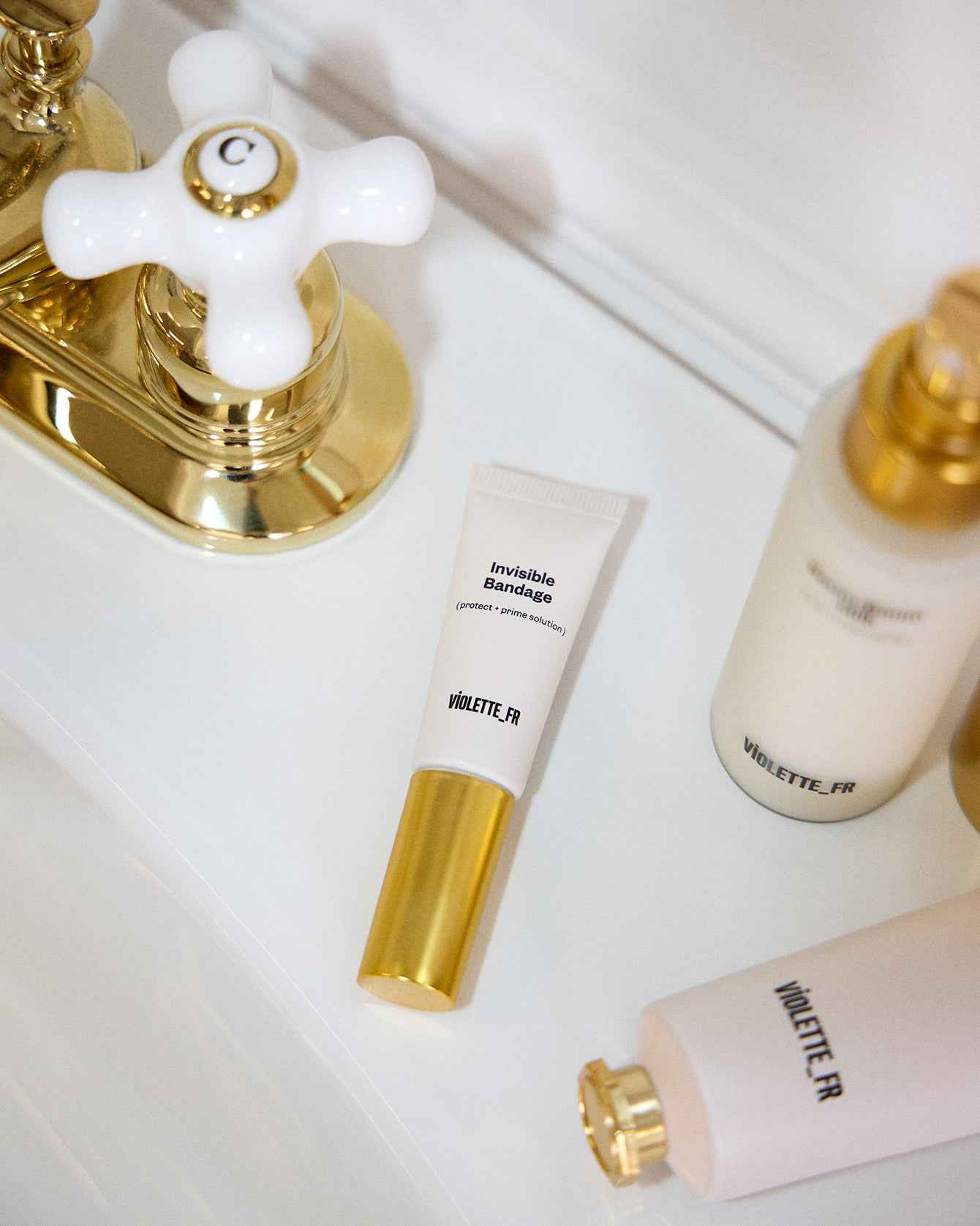 Violette FR Invisible Bandage