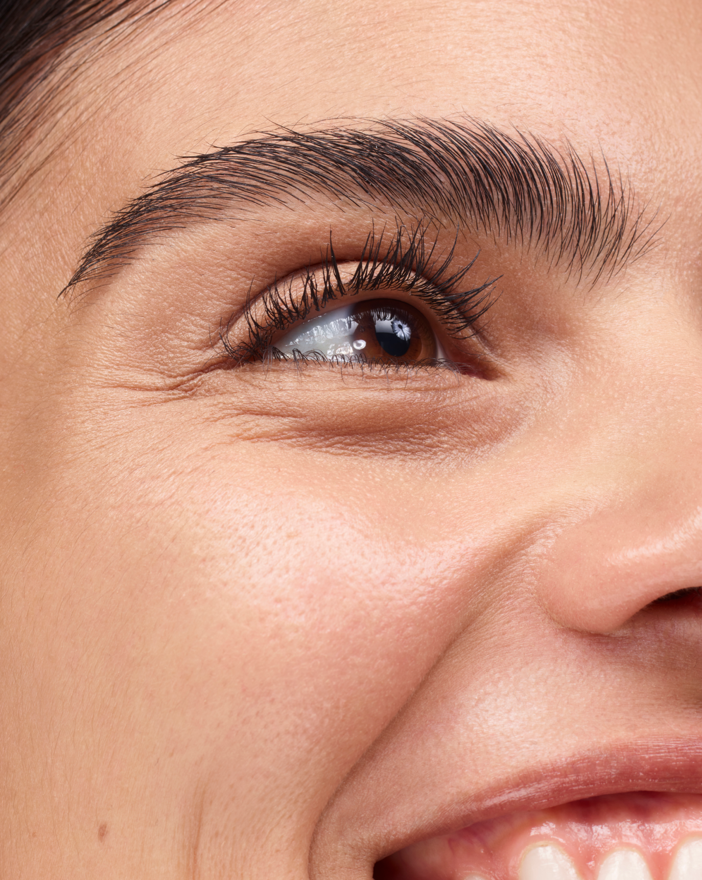 clear | Alya wears Boy Brow in Clear.| Alya wears Boy Brow in Clear. | #FFFFFF