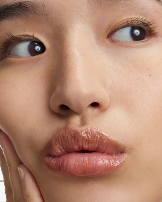 gingersnap |Tian wears Gingersnap Balm Dotcom.| Tian wears Gingersnap Balm Dotcom.
