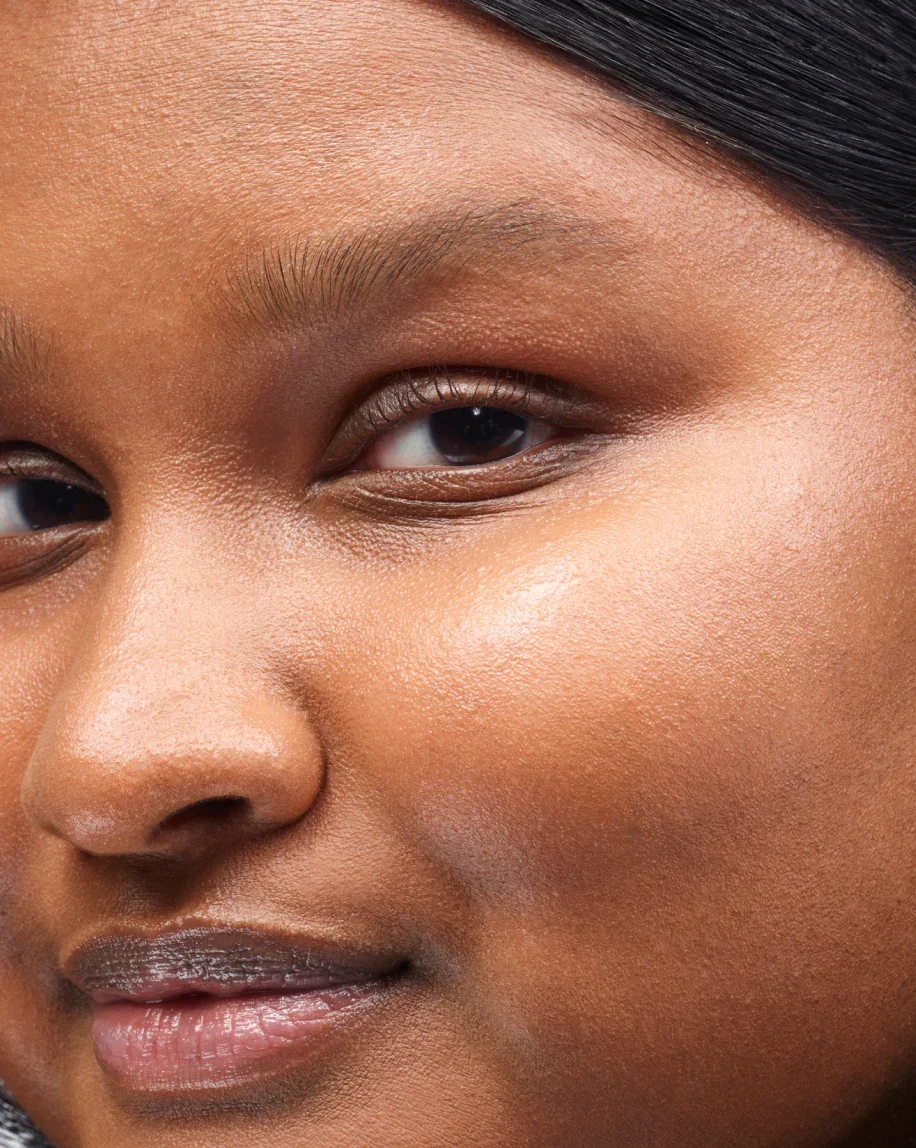 Glossier Perfecting Skin Tint - Glossier - Makeup - G1 - Wylde Grey