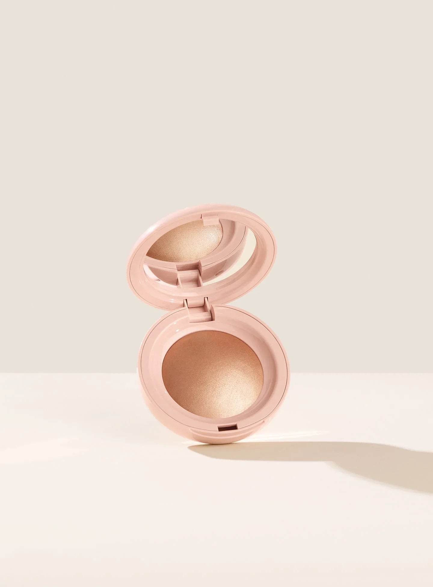 Rare Beauty Positive Light Silky Touch Highlighter - Rare Beauty - Highlighter - Flaunt - Wylde Grey