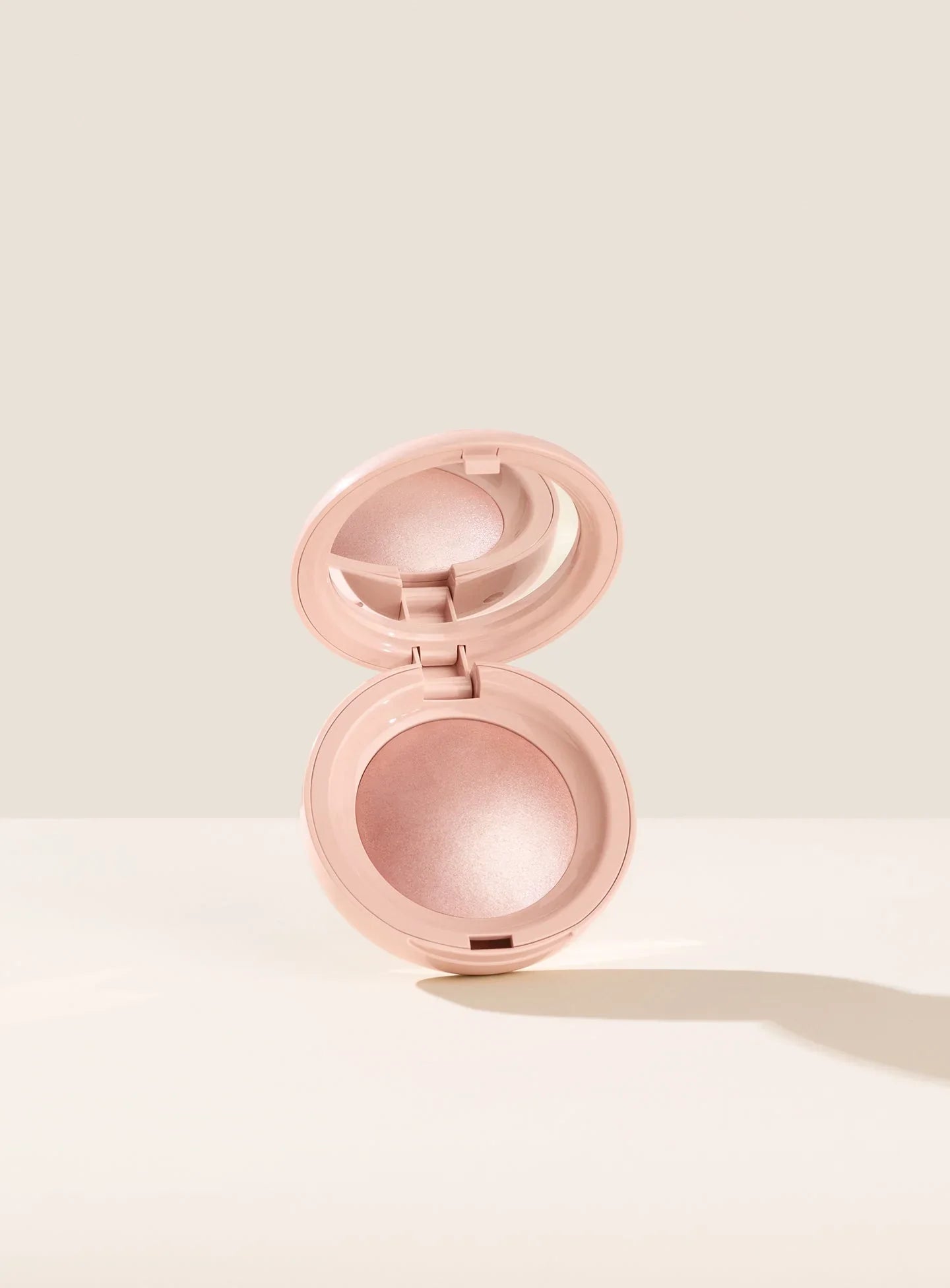 Rare Beauty Positive Light Silky Touch Highlighter - Rare Beauty - Highlighter - Mesmerize - Wylde Grey