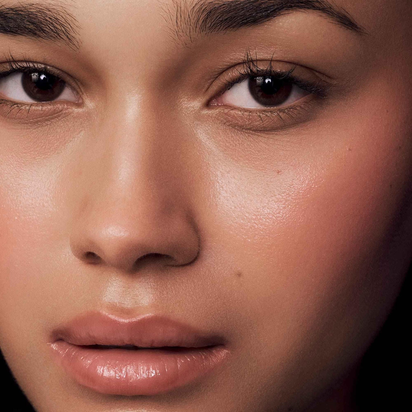 Summer Fridays Blush Butter Balm Hydrating Cream Blush with Peptides - Summer Fridays - Hybrid Makeup - Soft Strawberry - Wylde Grey