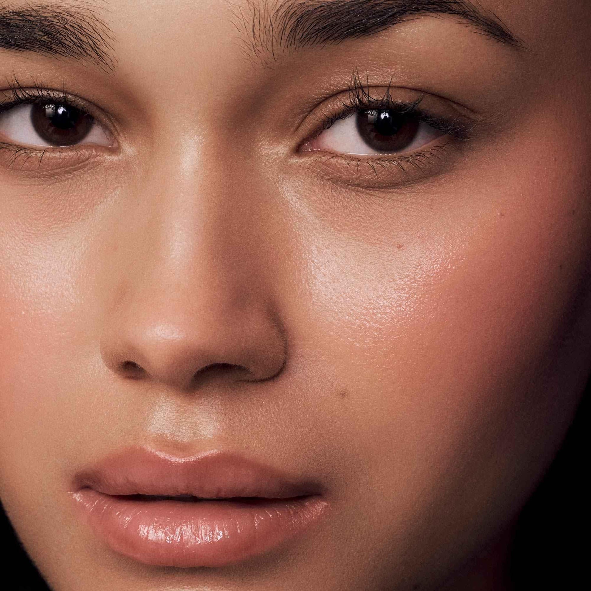 Summer Fridays Blush Butter Balm Hydrating Cream Blush with Peptides - Summer Fridays - Hybrid Makeup - Soft Strawberry - Wylde Grey