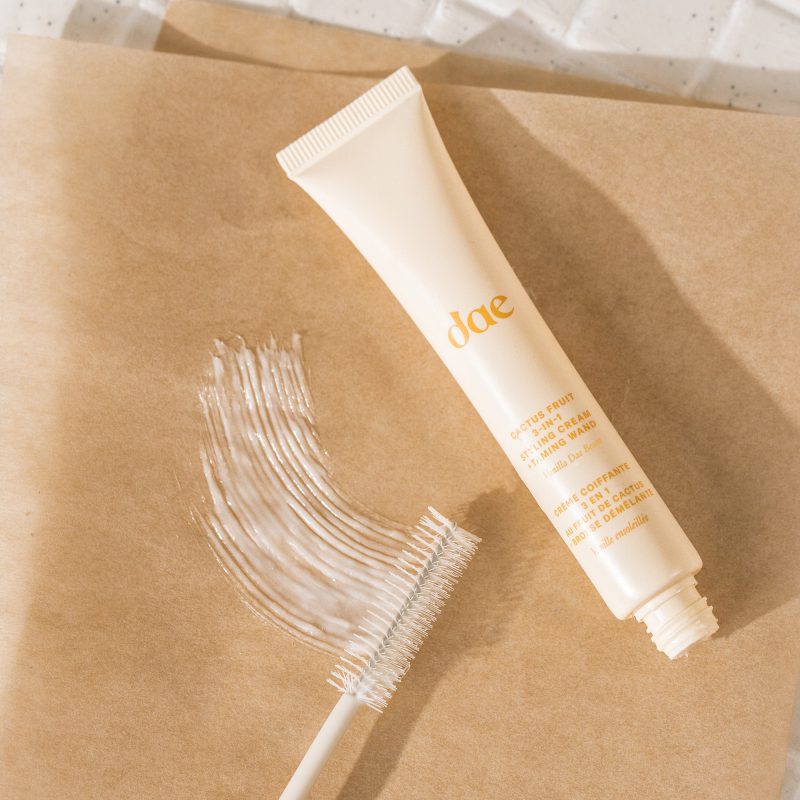 Dae Cactus Fruit 3-in-1 Styling Cream + Taming Wand – Vanilla Dae Beam
