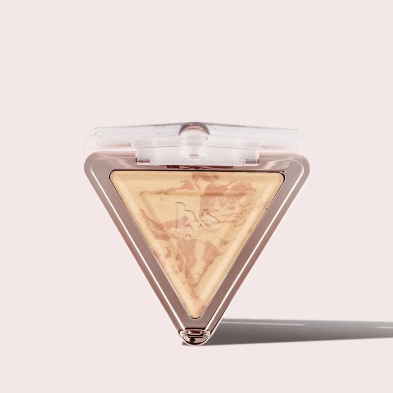 True Enlightenment Soft Focus Skin Finishing Powder