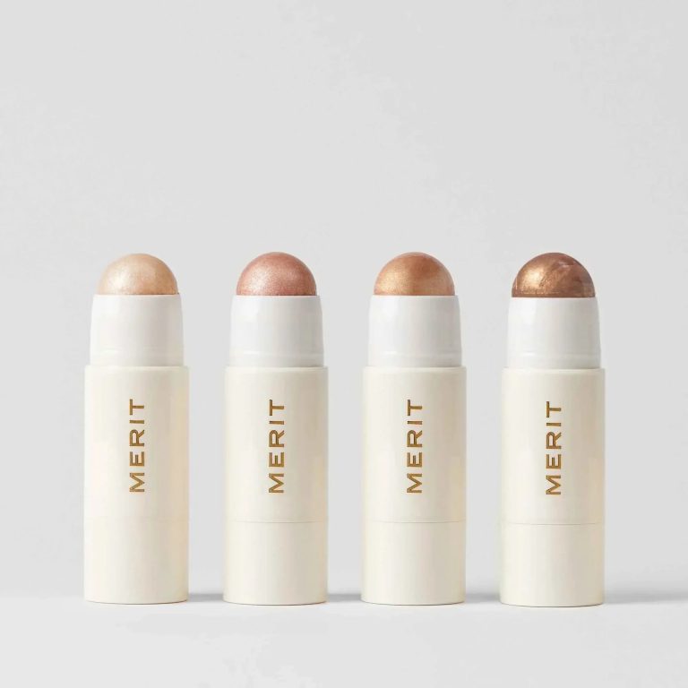 Merit Day Glow Dewy Highlighting Balm