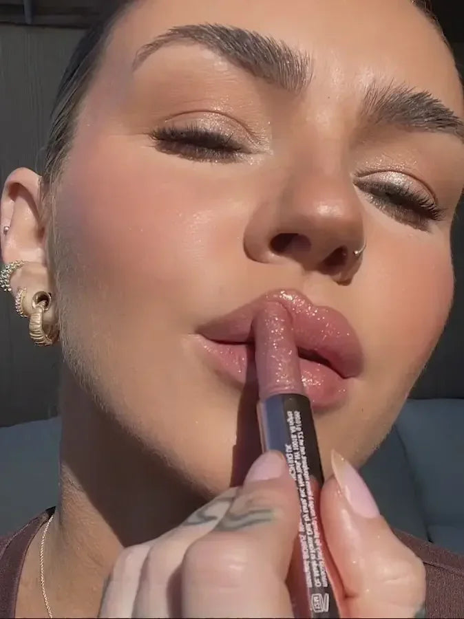 Tarte maracuja juicy shimmer glass lip plump